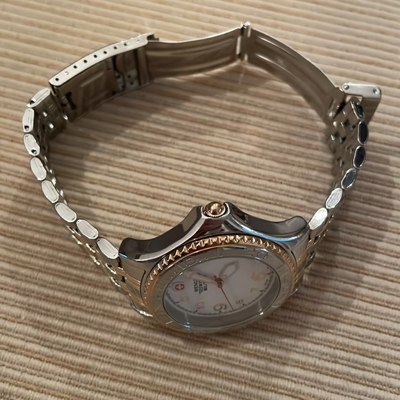 Wenger Swiss Military Watch - Picture 2 of 4